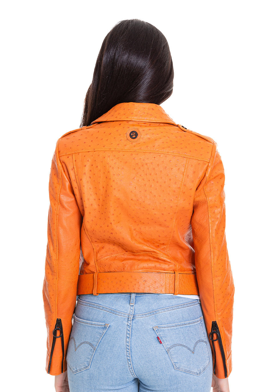 La chaqueta de mujer de piel de avestruz color naranja de Martos