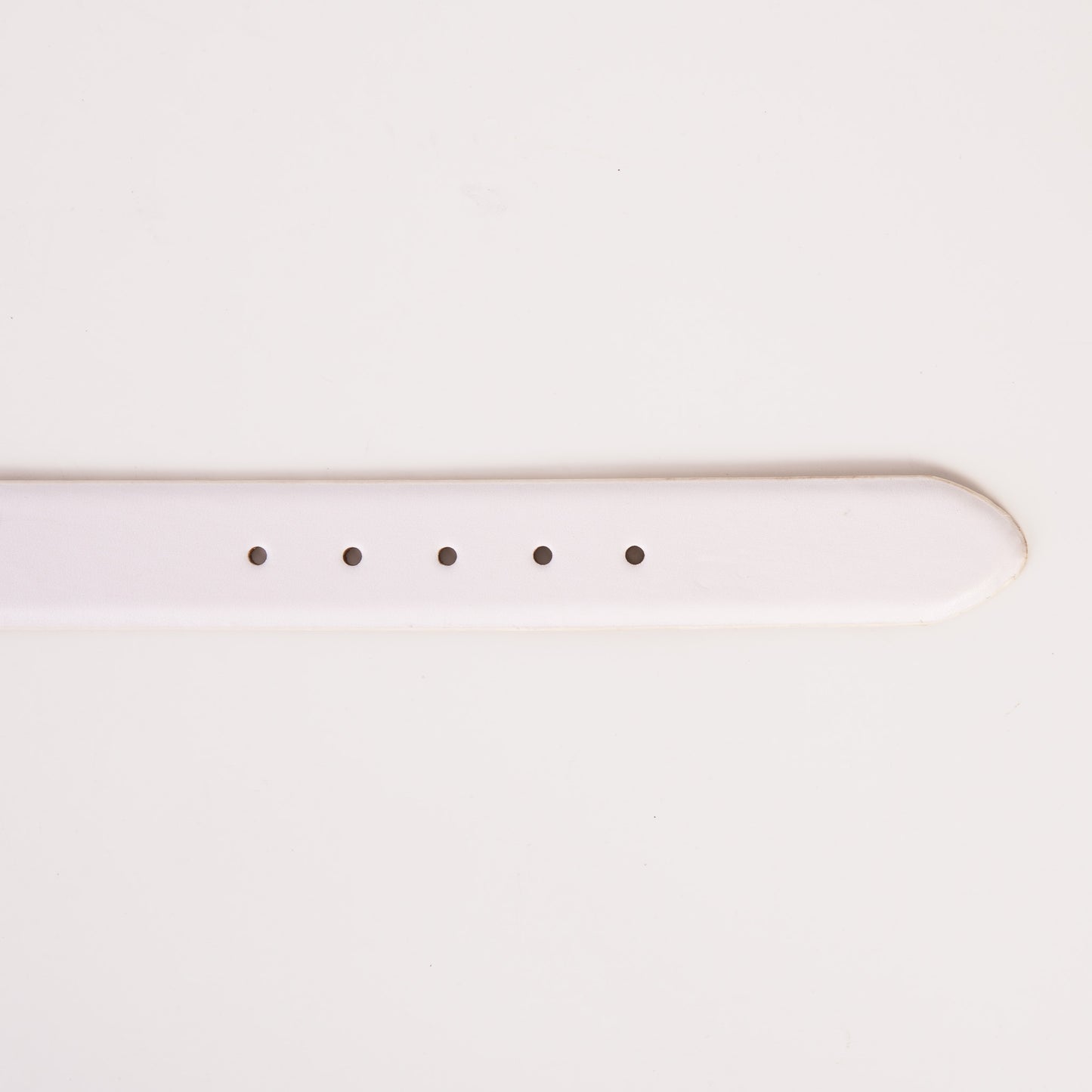 The Urgup White Calfskin Belt