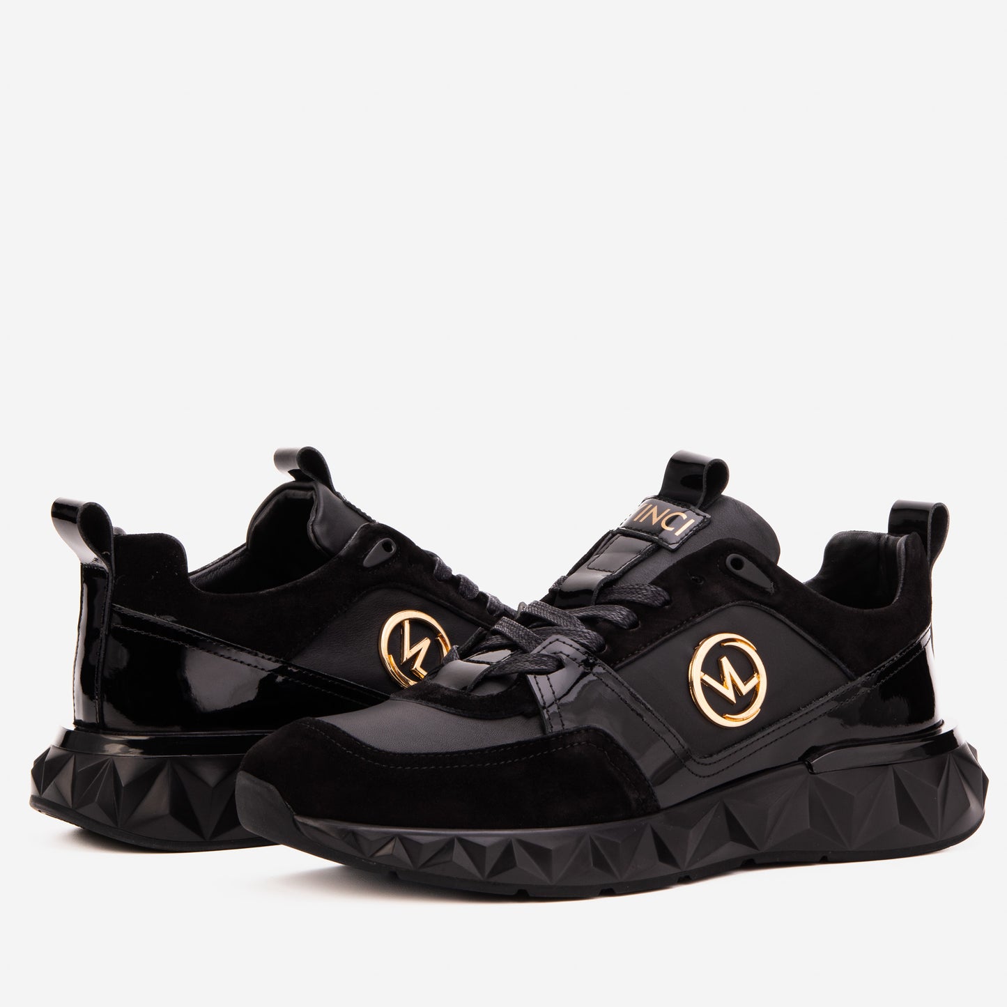 The Valenzo Black Leather Men Sneaker