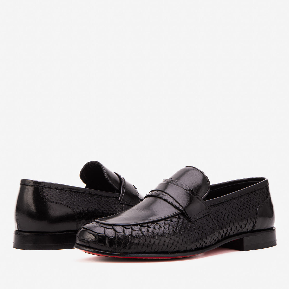 Mocasín Penny Aurelio Black de Cuero de Búfalo Joven