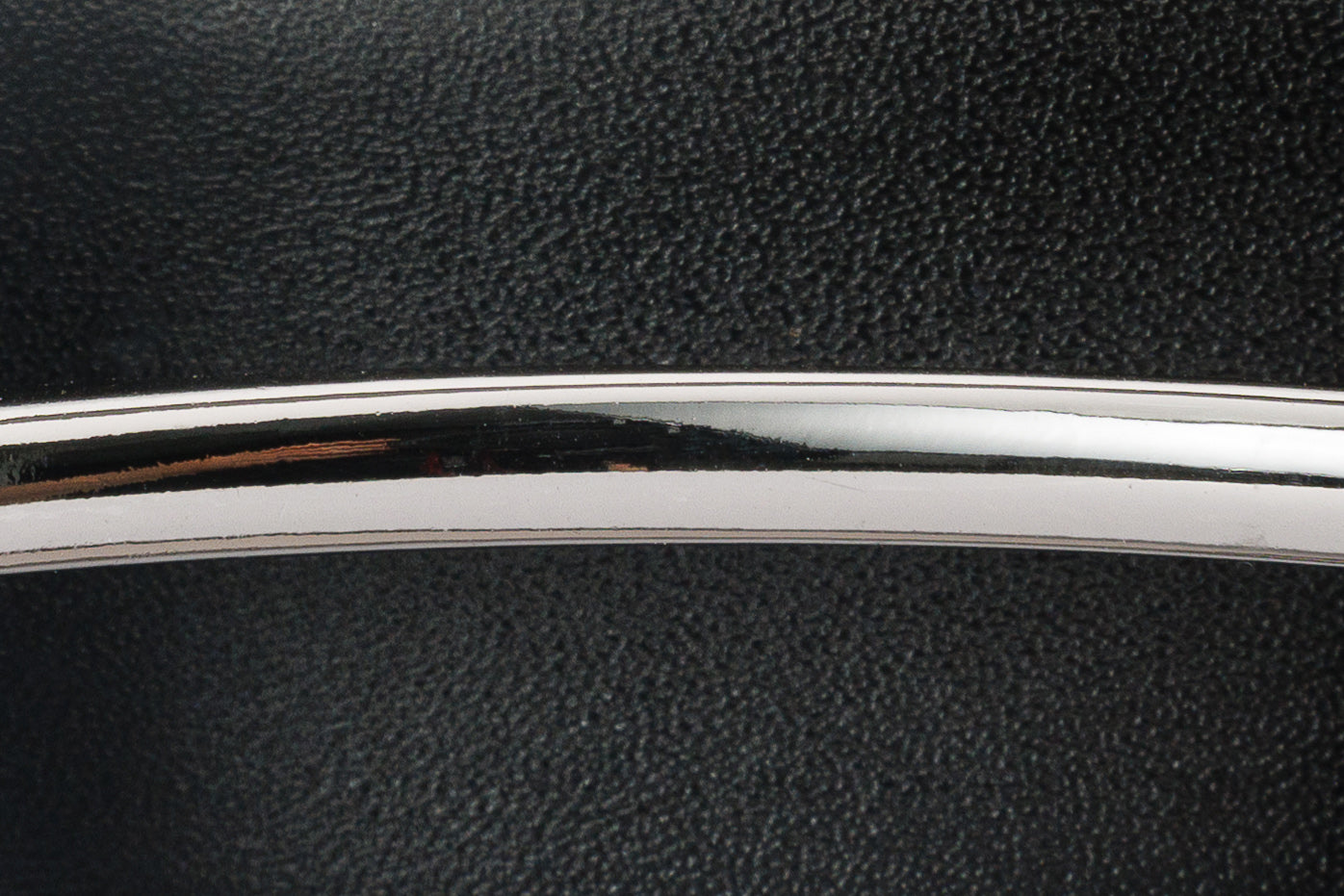 Cinturón de piel negro y blanco Neiva