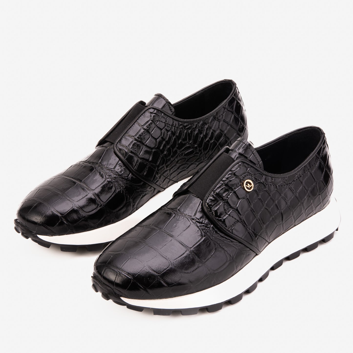The Corteggio Black Leather Men Sneaker