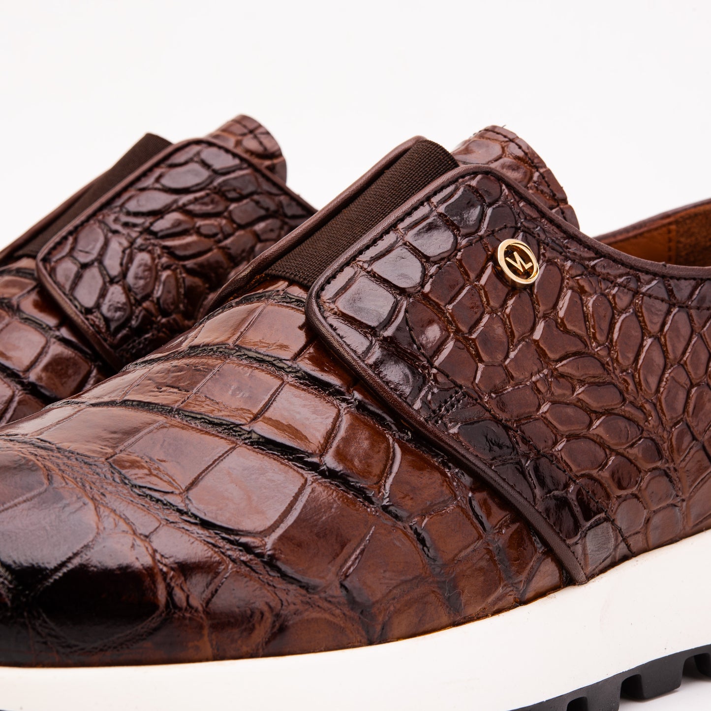 The Corteggio Brown Leather Men Sneaker