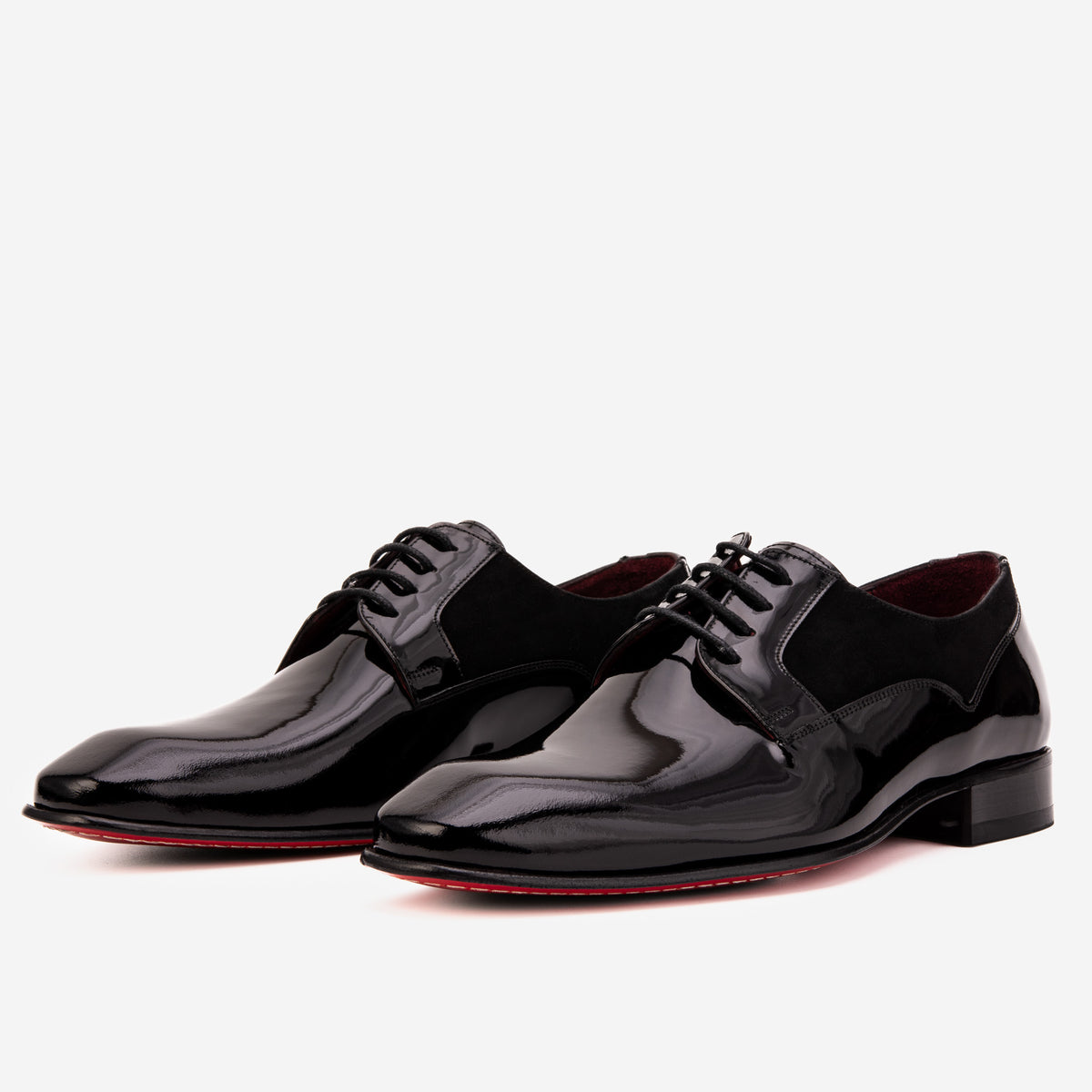 The Valtessaro Black Patent Leather & Suede Men Oxford Shoe