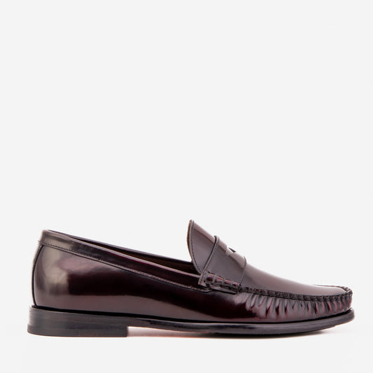 El Mocasín para Hombre Belmont en Cuero Pulido Burdeos