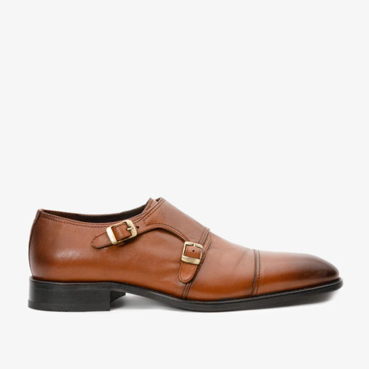 Zapato con doble hebilla y puntera en marrón de Essen para hombre