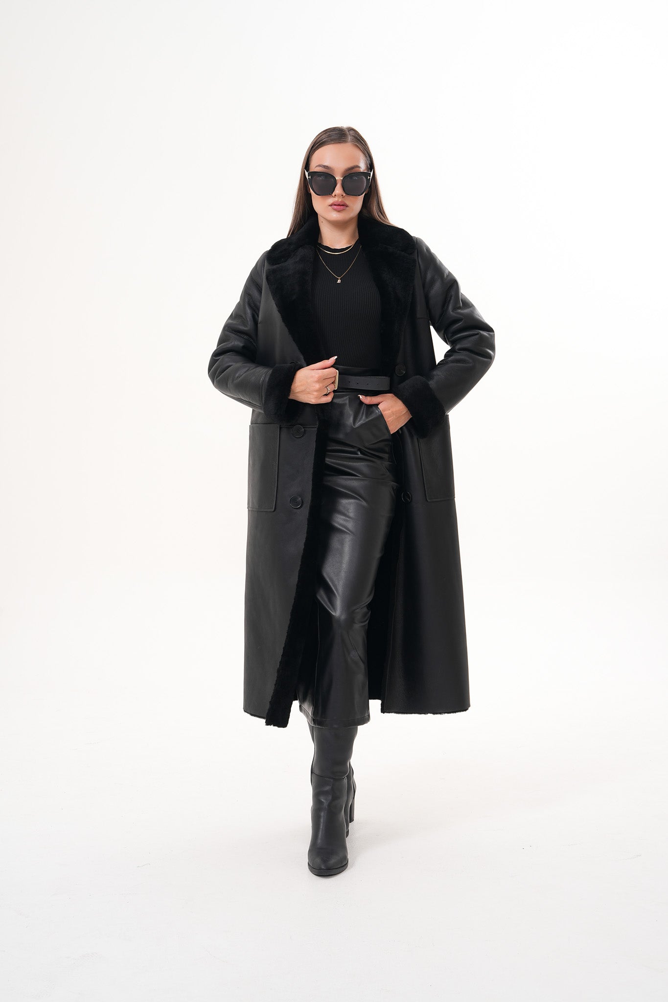 The Raven Chaqueta de Cuero para Mujer con Forro de Borrego Largo en Negro