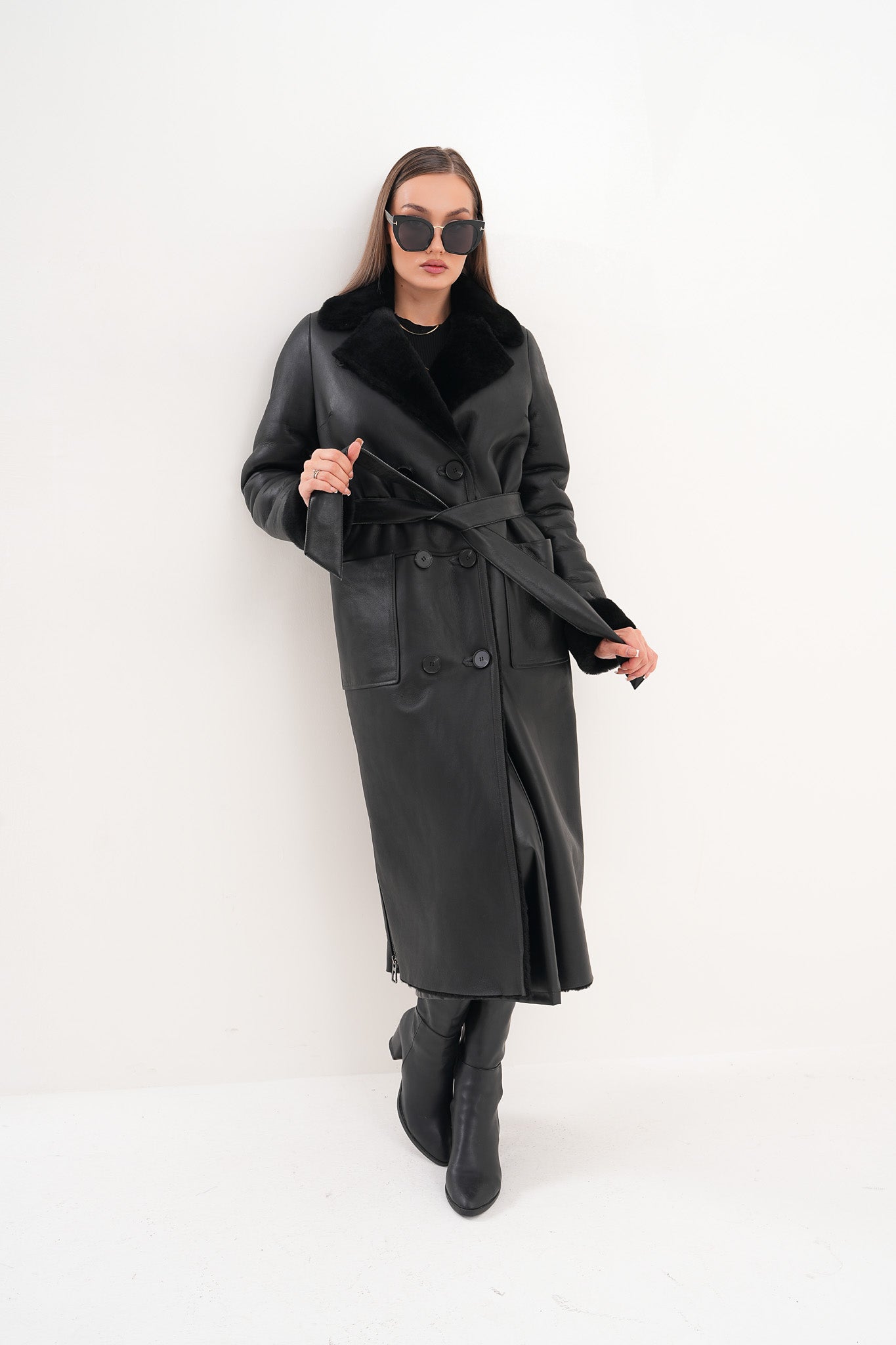 The Raven Chaqueta de Cuero para Mujer con Forro de Borrego Largo en Negro