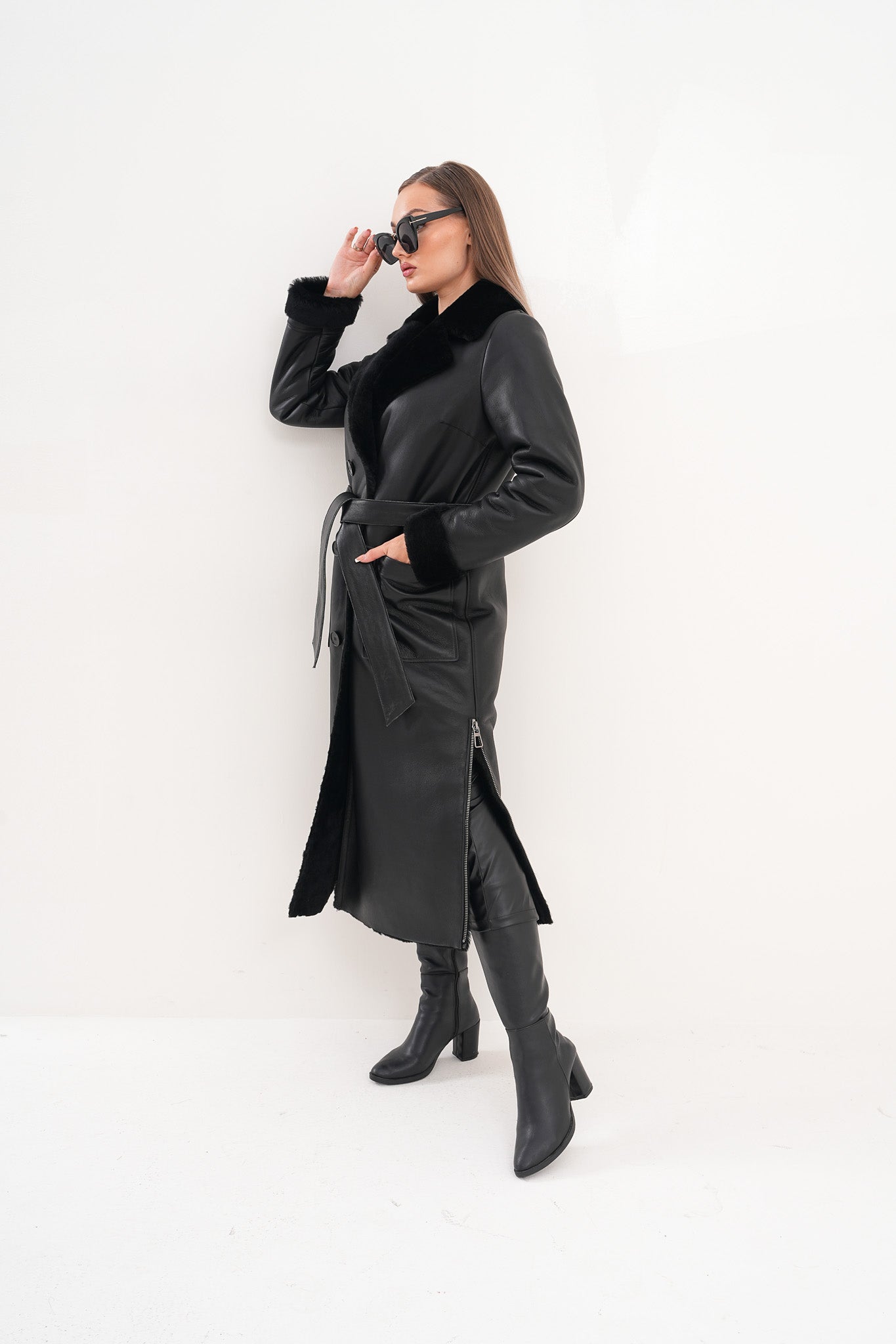 The Raven Chaqueta de Cuero para Mujer con Forro de Borrego Largo en Negro