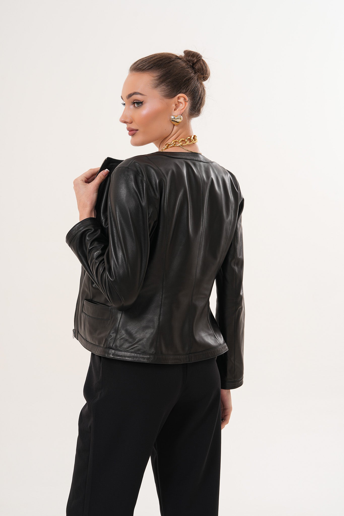 La Chaqueta de Cuero Negra Nyvessa para Mujer