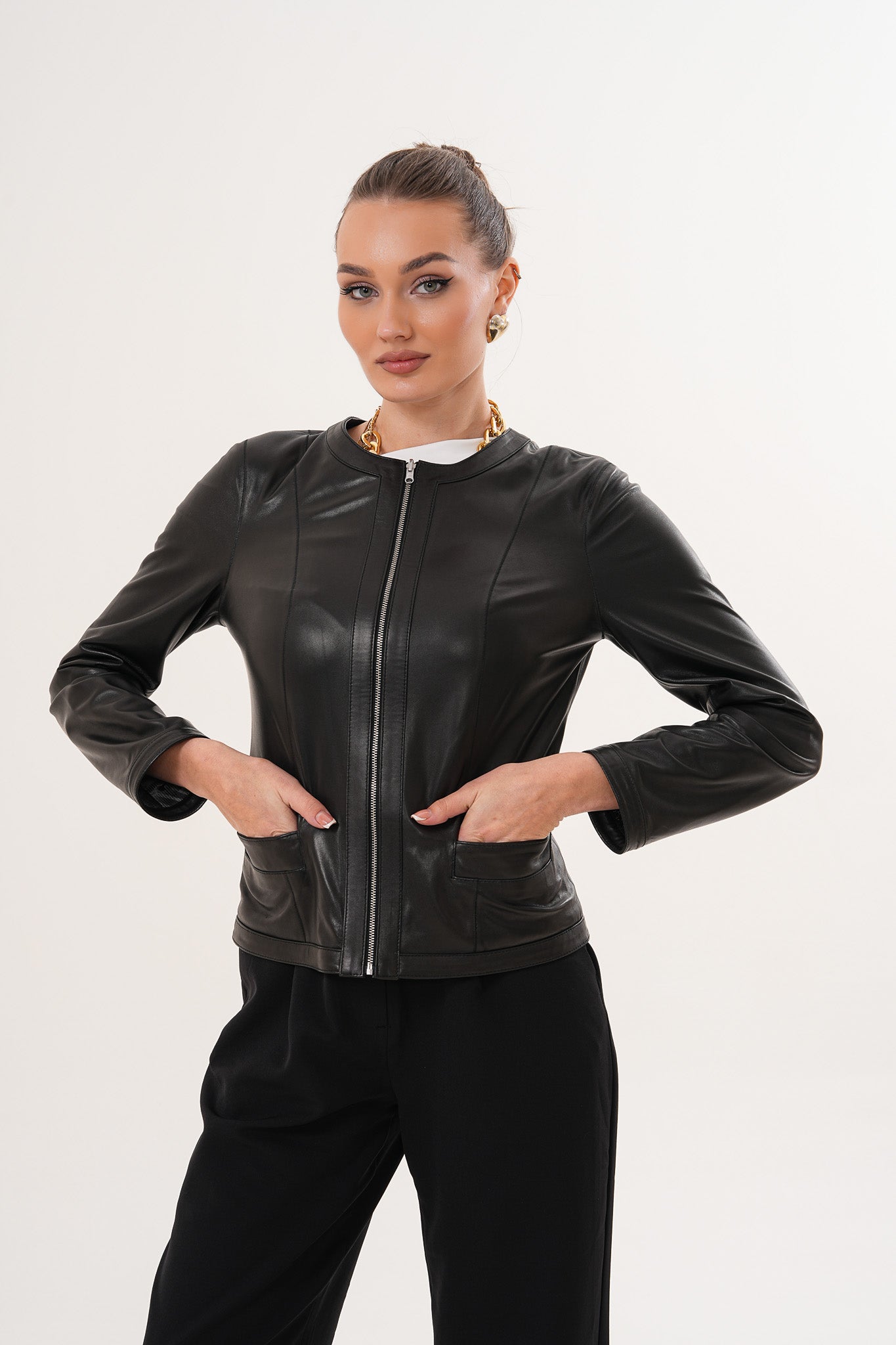 La Chaqueta de Cuero Negra Nyvessa para Mujer