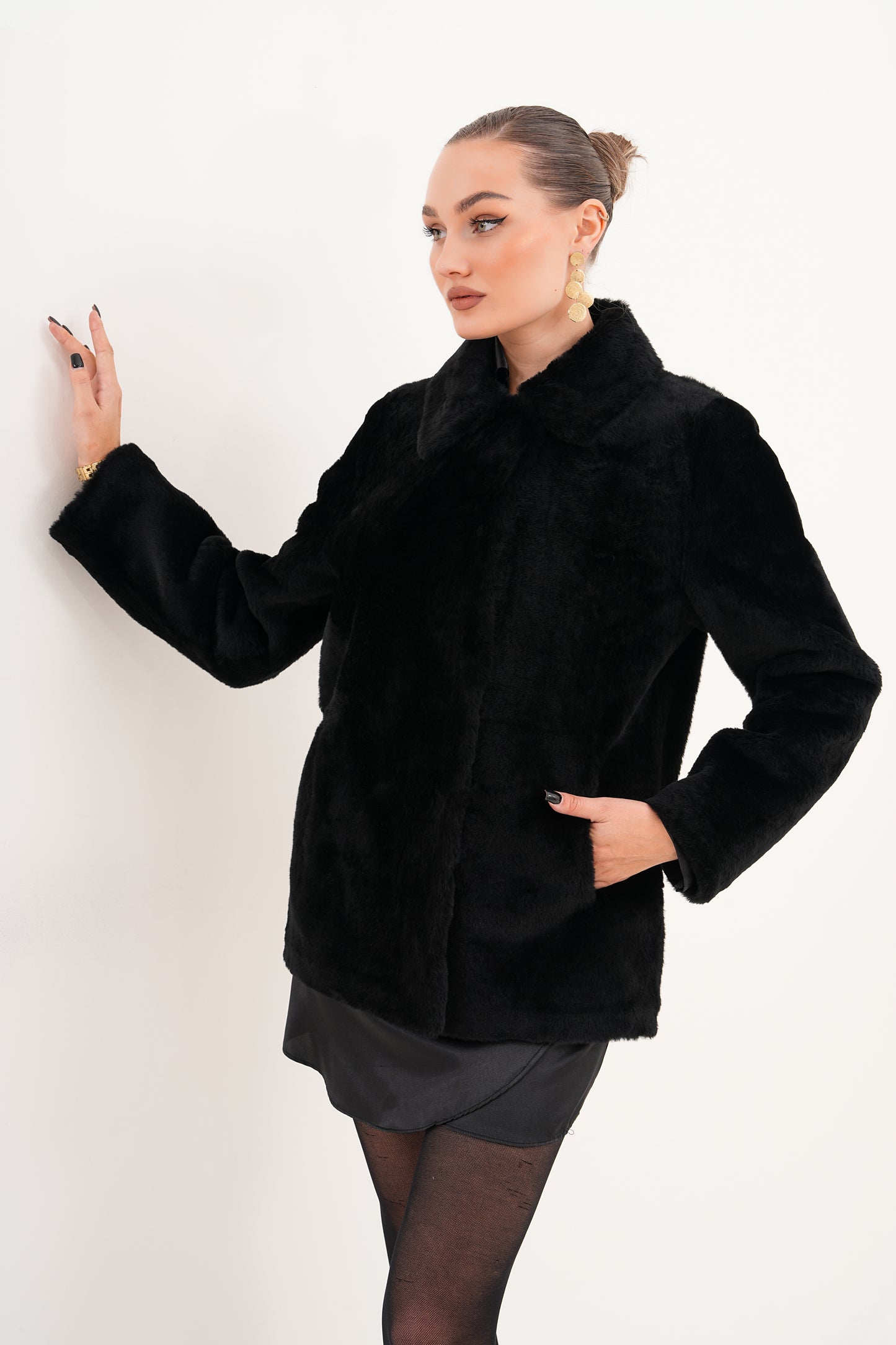 Chaqueta reversible de cuero y borreguillo Ava Black para mujer