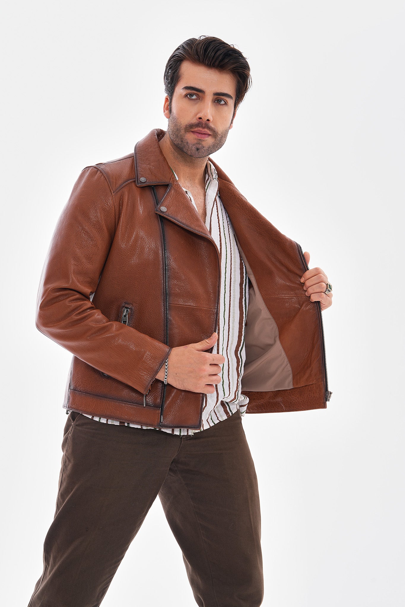 The Volt Chaqueta de Cuero Texturizado en Tan para Hombre