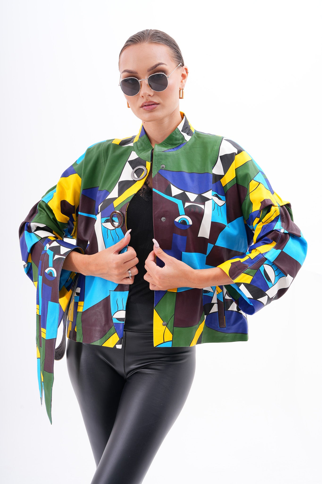 Chaqueta de cuero para mujer Odessa con arte geométrico multicolor