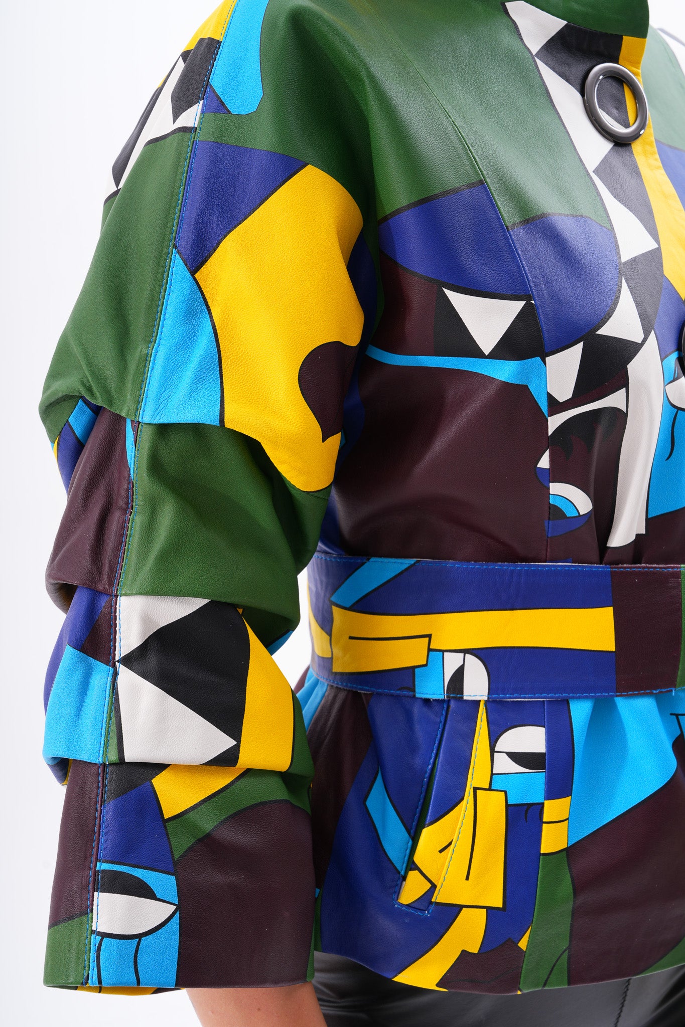 Chaqueta de cuero para mujer Odessa con arte geométrico multicolor