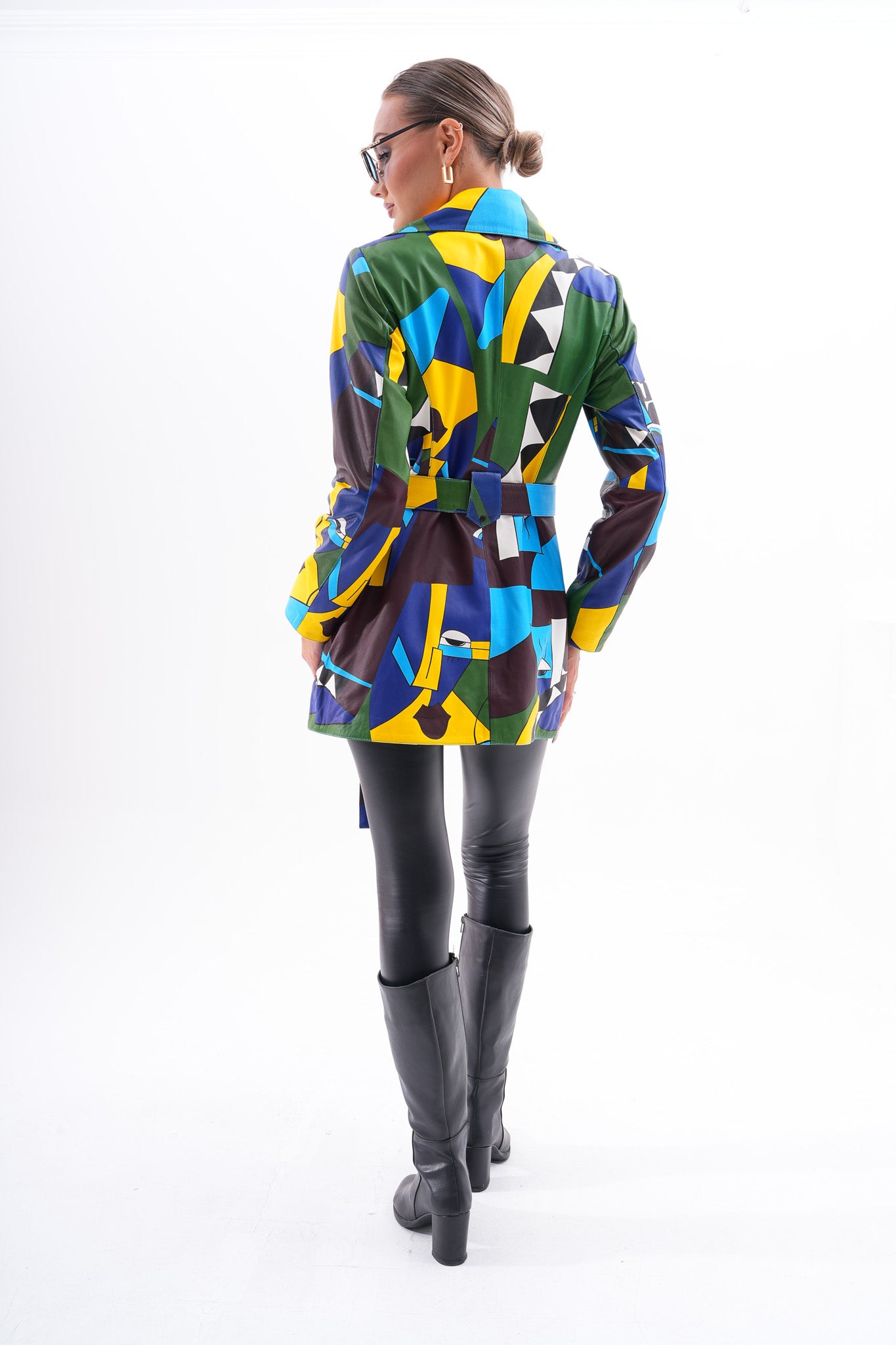 Sienna Chaqueta de Cuero para Mujer con Arte Abstracto – Edición Azul Verde
