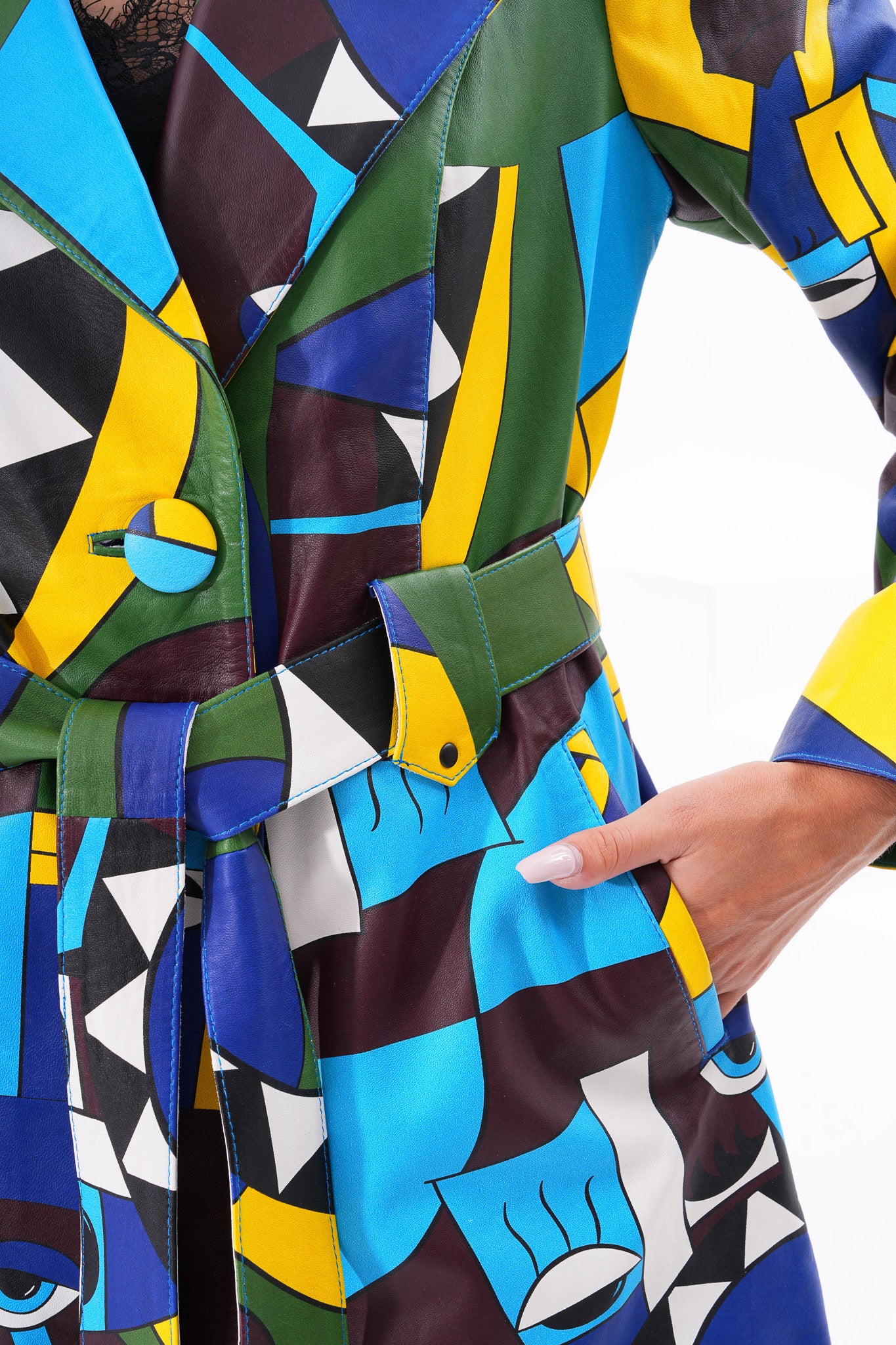 Sienna Chaqueta de Cuero para Mujer con Arte Abstracto – Edición Azul Verde