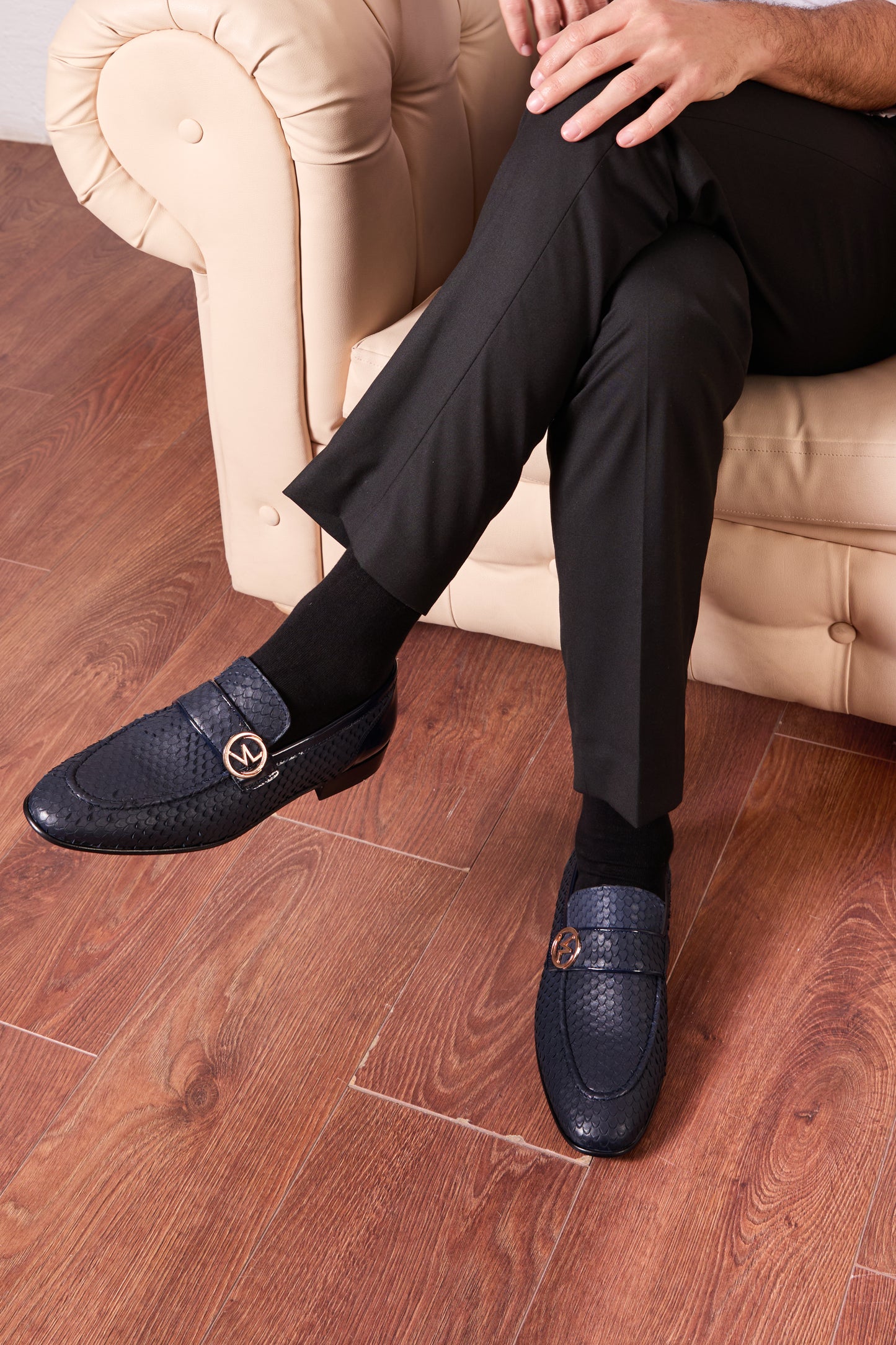 Zapato de vestir de cuero azul marino para hombre Monarch