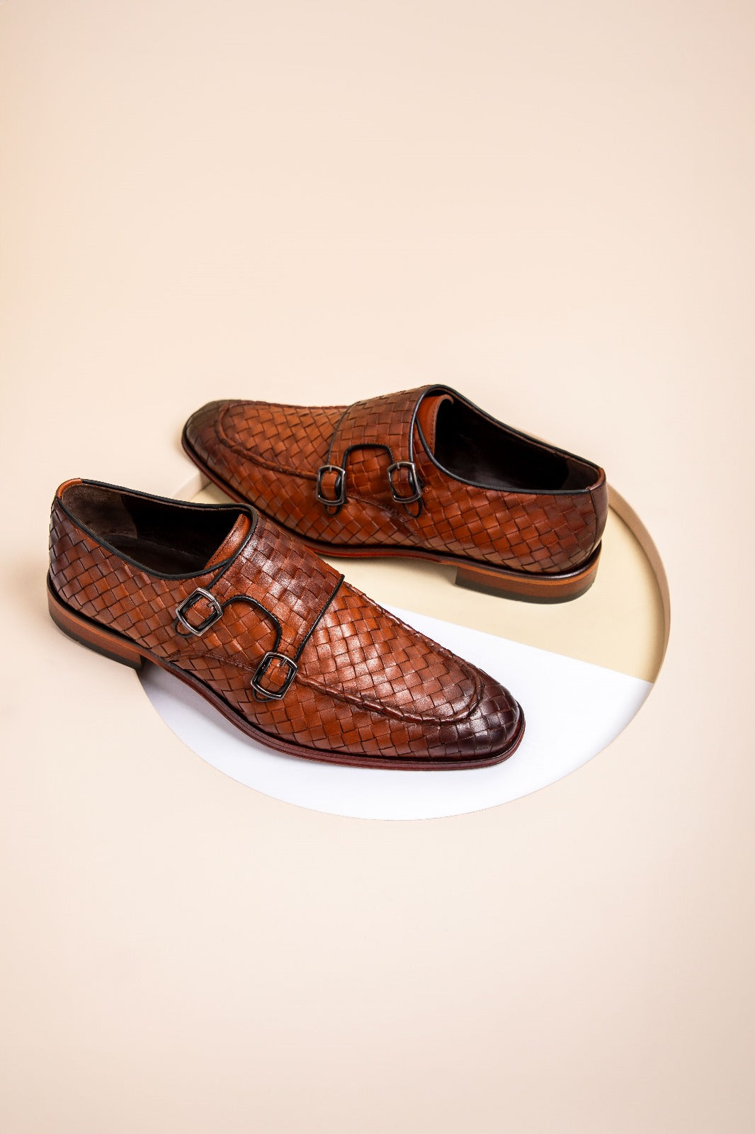 Zapatos de vestir para hombre con doble hebilla tejida en marrón Turan