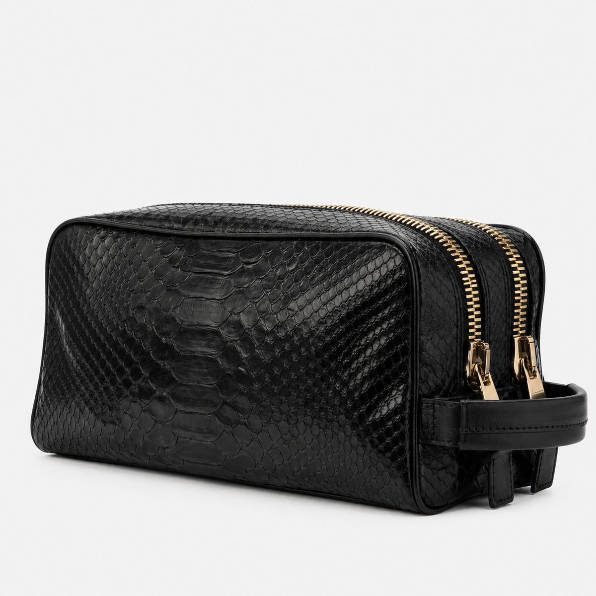 حقيبة Belluno Black Python Leather Essentials للرجال