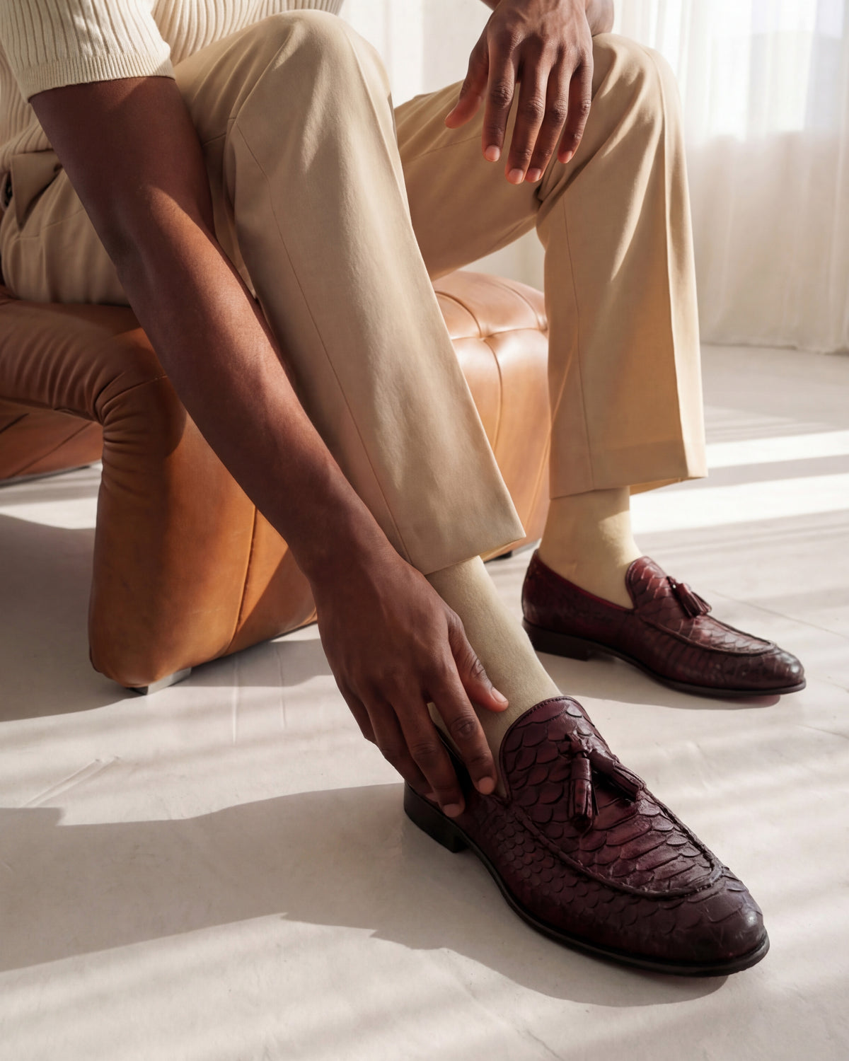 Mocasines con borlas de piel de pitón burdeos de Bethesda para hombre