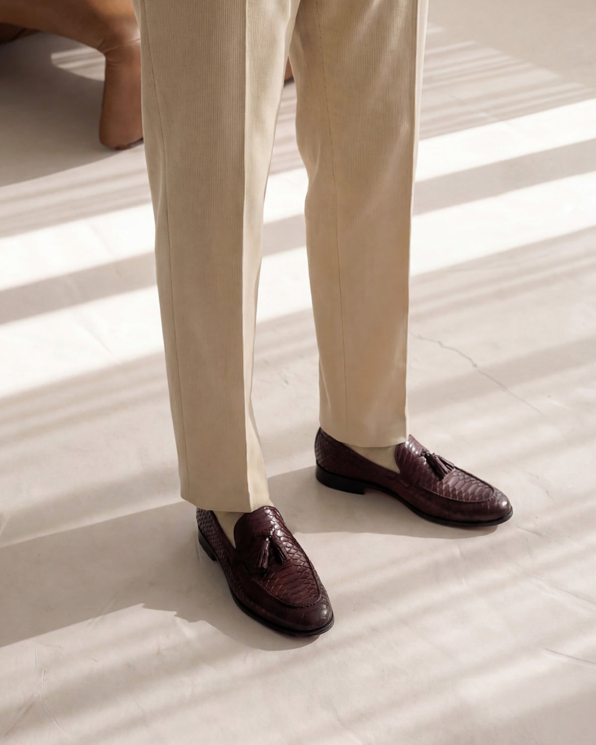 Mocasines con borlas de piel de pitón burdeos de Bethesda para hombre