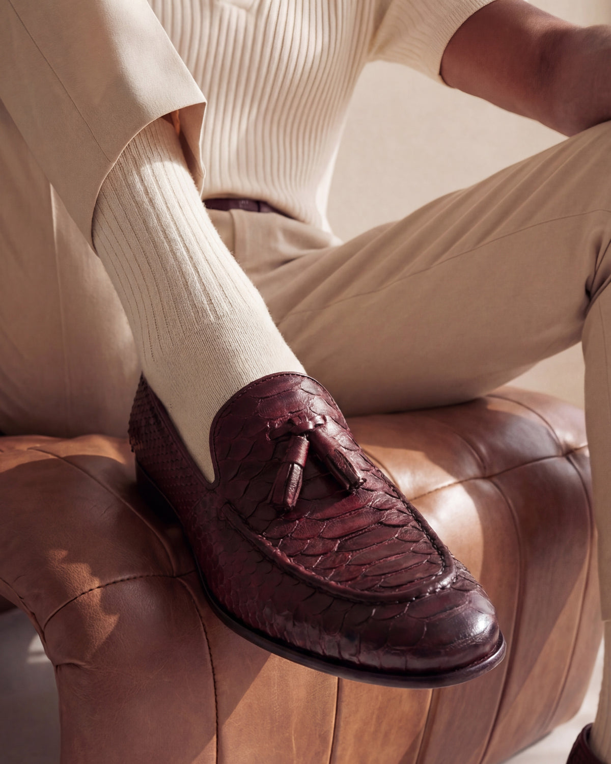 Mocasines con borlas de piel de pitón burdeos de Bethesda para hombre