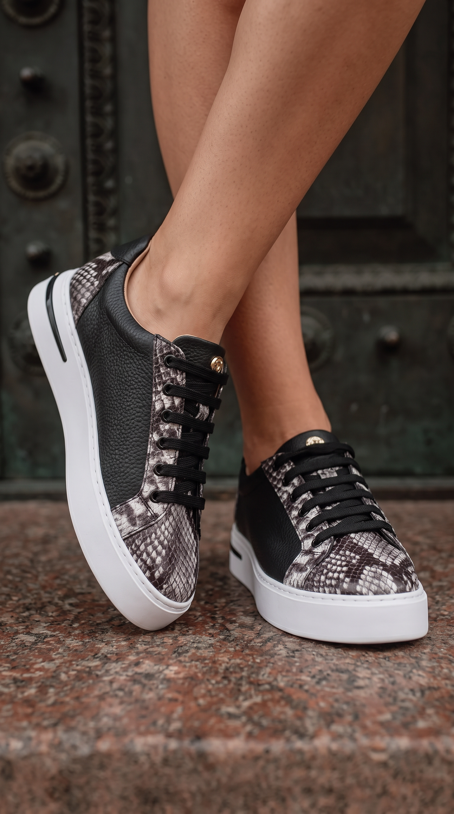 The Burano Black & White  Leather Women Sneaker