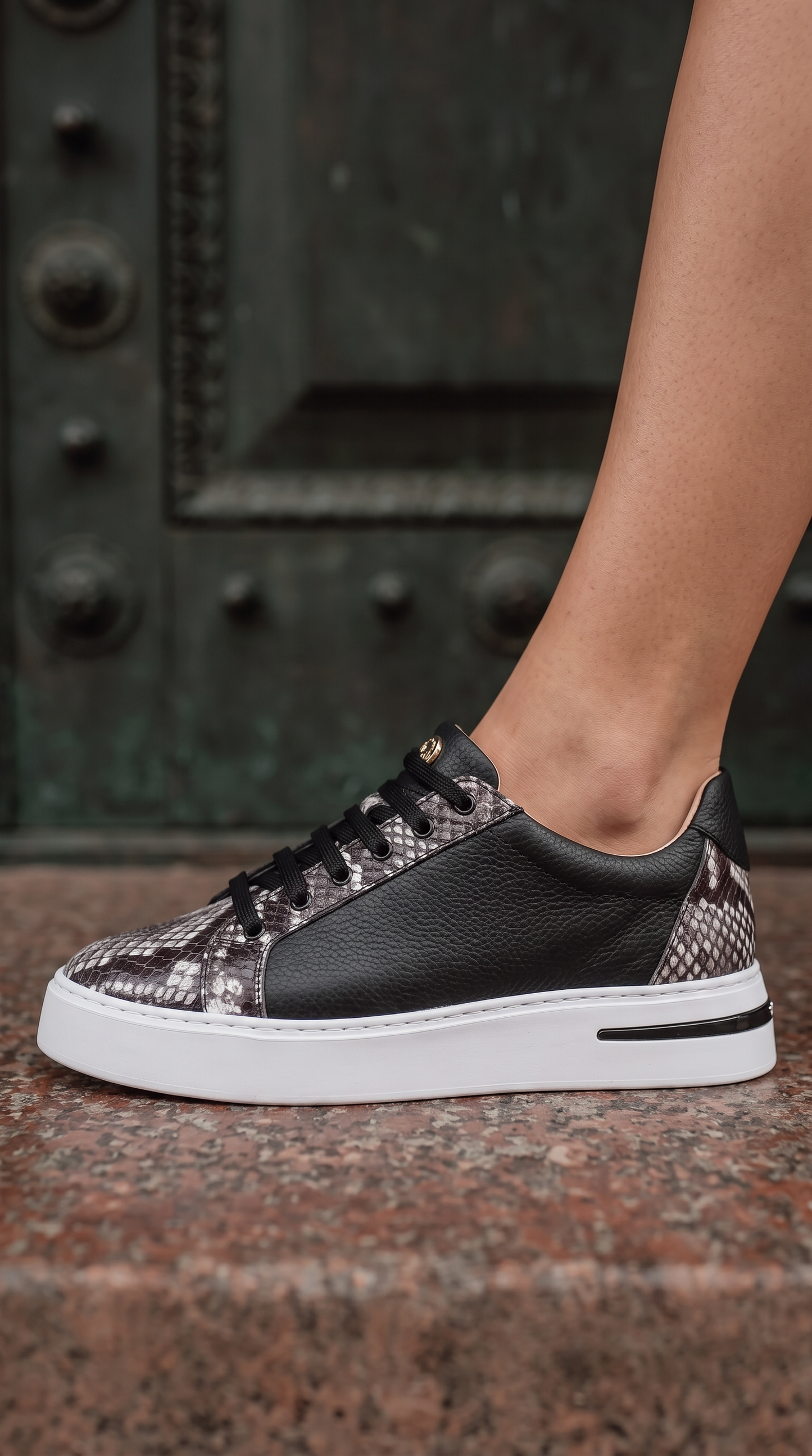The Burano Black & White  Leather Women Sneaker