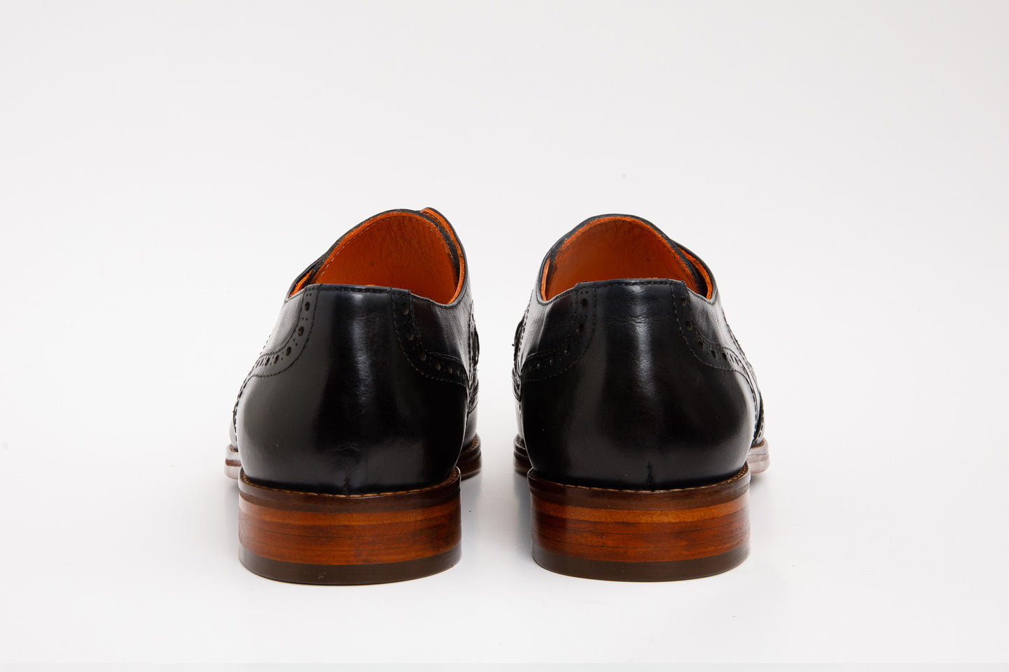 Zapato Derby Neiva con punta de ala en marrón y azul marino