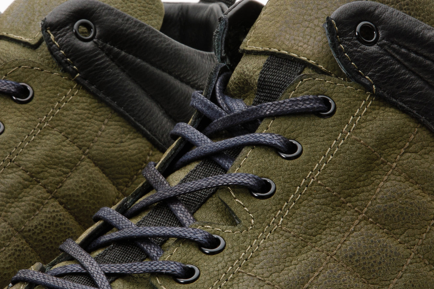 ¡Las botas de hombre de cuero de gamuza verde de Riga con cordones casuales, venta final!
