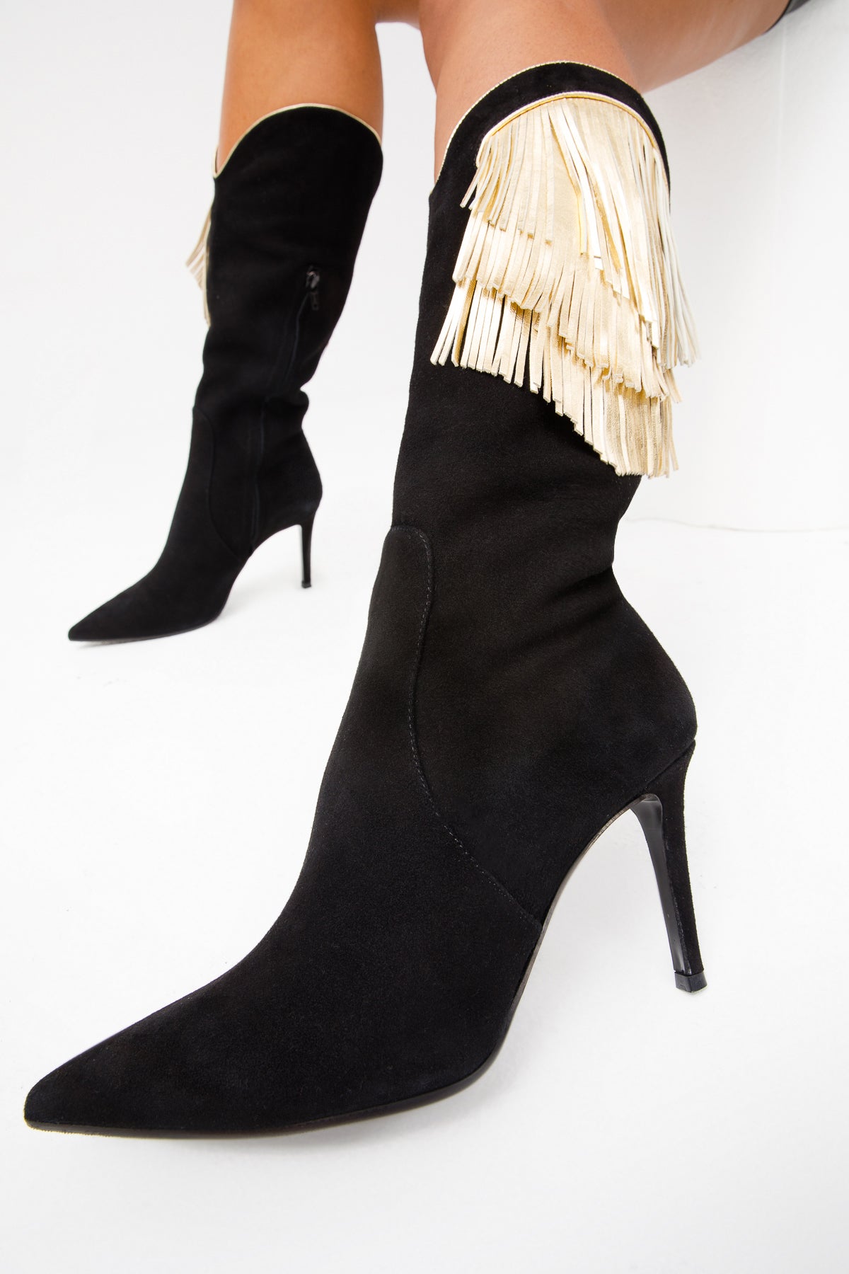 Bota de mujer hasta la rodilla de piel de ante negra Vienna 