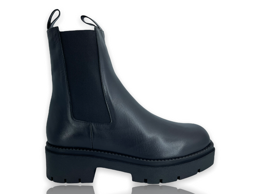 Bota de piel negra Olga ¡VENTA FINAL!