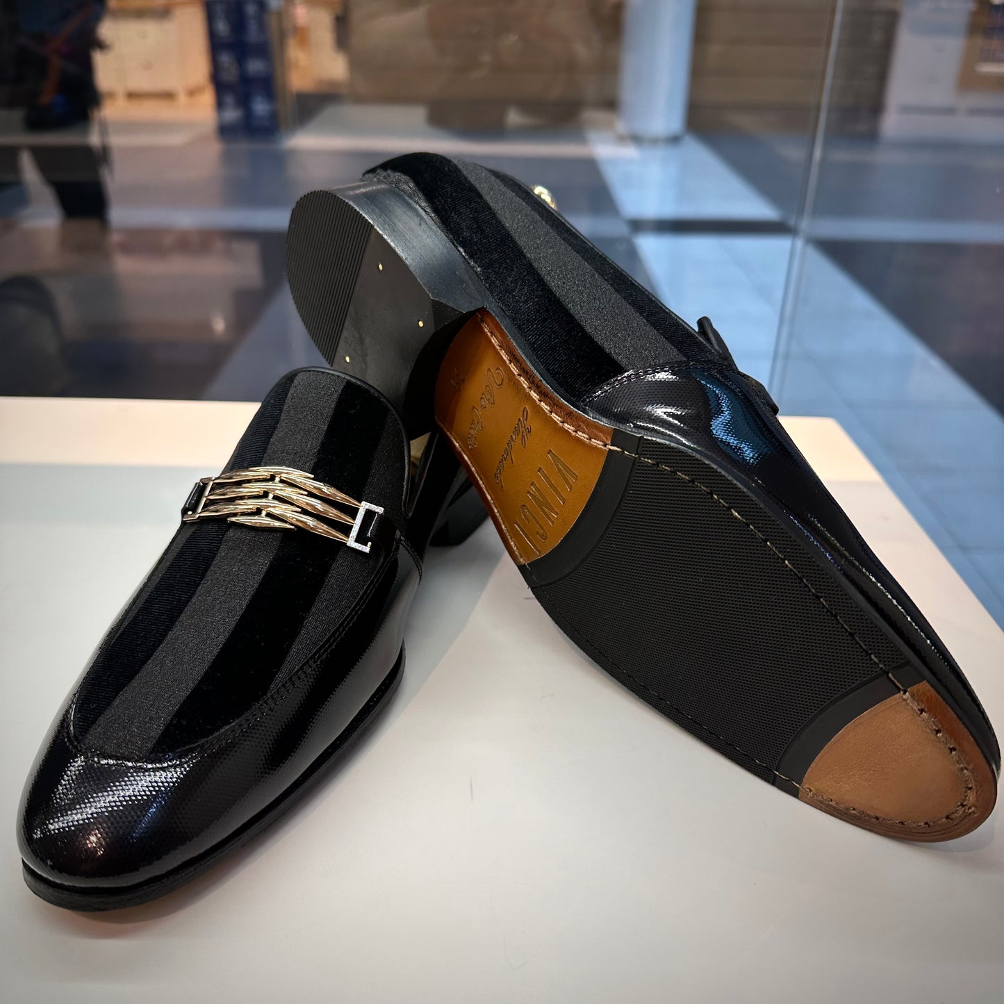 El zapato de cuero para hombre Pontalto, mocasín negro