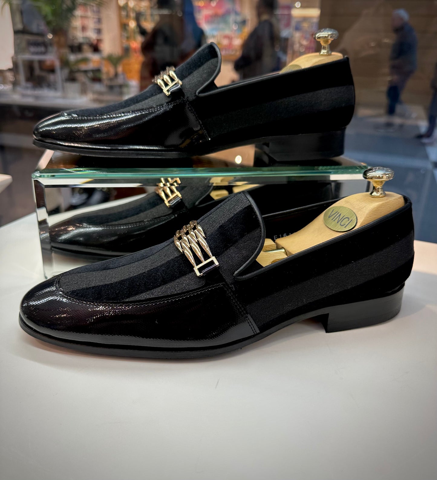 El zapato de cuero para hombre Pontalto, mocasín negro