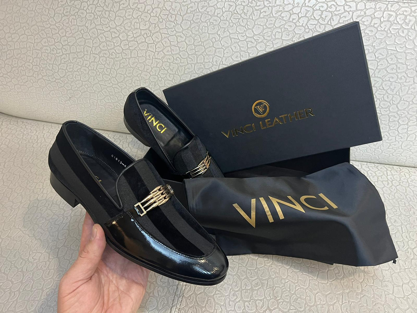 El zapato de cuero para hombre Pontalto, mocasín negro